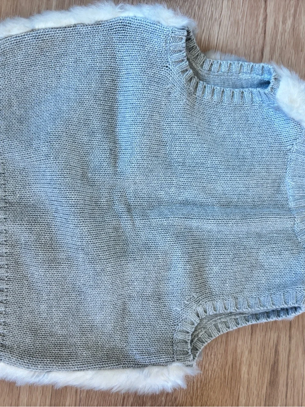 Gymboree Girls Faux Fur Zip Vest in white and grey